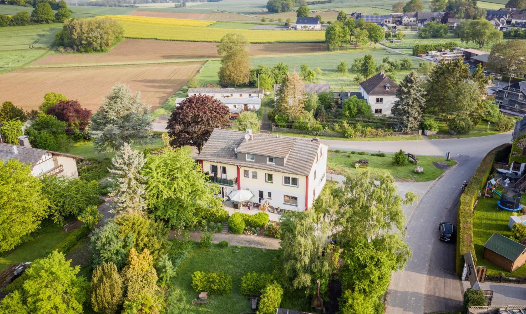 Landhaus Vor Burg Eltz Wierschem Eksteriør bilde